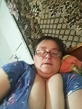Chat XXX en directo de MilaCold5443