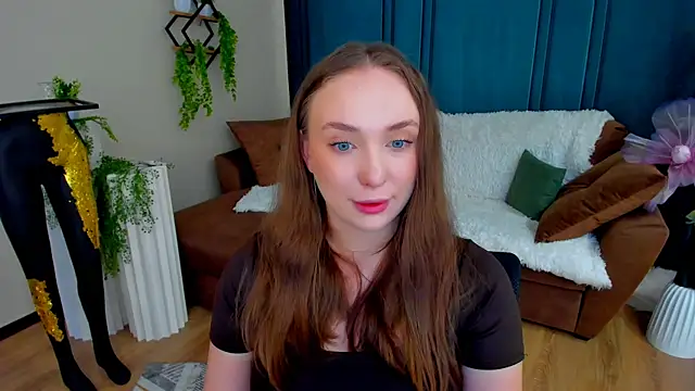 TrueReincarnation Live XXX-chat
