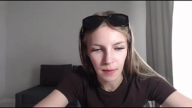 HitGyrl Live XXX-chat