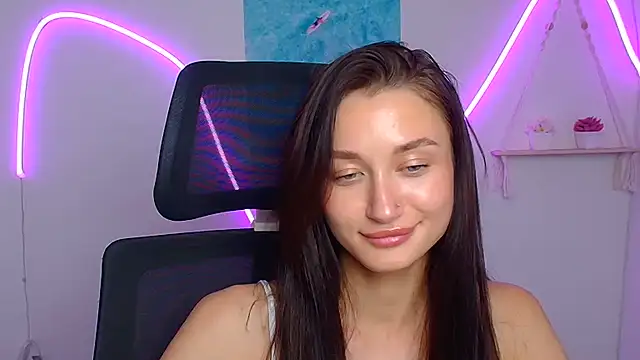 Stella_XO Adlı Modelin Canlı XXX Sohbeti