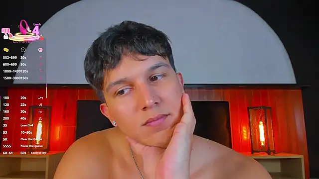 Chat XXX en directo de Leo_Savage_