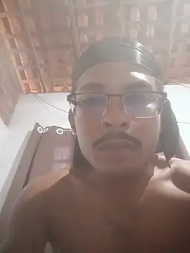 punhetinhalk Chat XXX in diretta