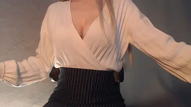 charm__me – Live XXX-chat