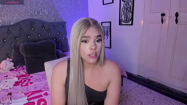 Melody_p Adlı Modelin Web Kamerası Şovu