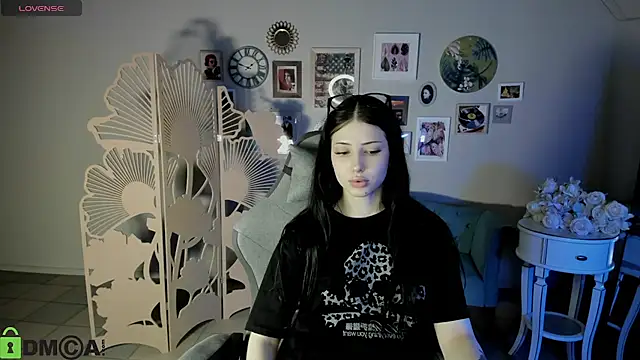 DianaRayyy's Live XXX Chat