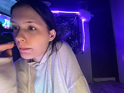 Chatroom XXX en direct de Lilactease