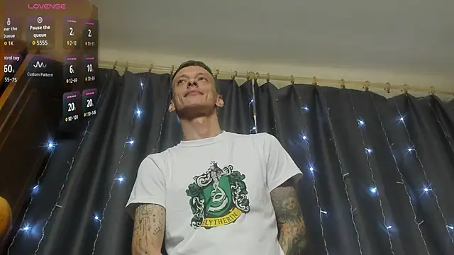 عرض كام James2Inked