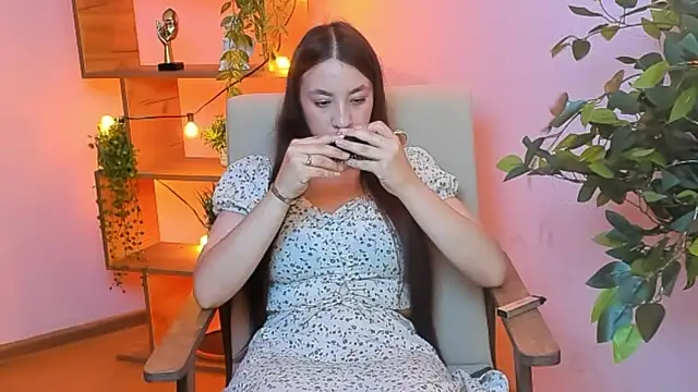 JinnyMenzella's Live XXX Chat