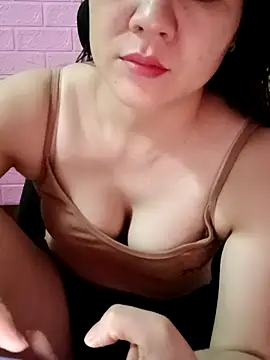 Chat XXX en directo de Romilk-12
