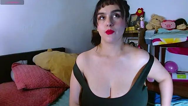 Chat XXX en directo de collette_beaufoy_