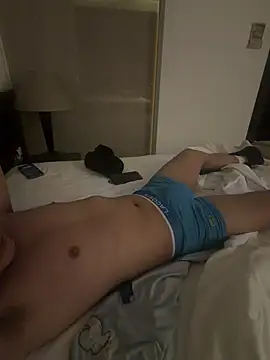 boyhigh1997 live XXX chat