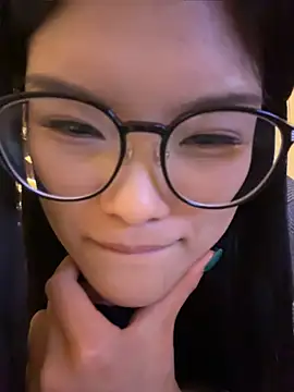 yanzi520 即時 XXX 聊天