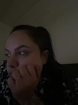 Nandaa02's Live XXX Chat