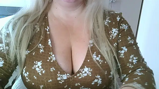 Wet_Maria Chat XXX in diretta