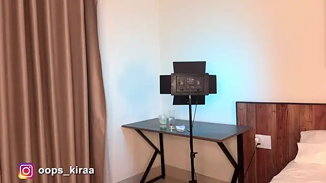 Meow_Kira Chat XXX live