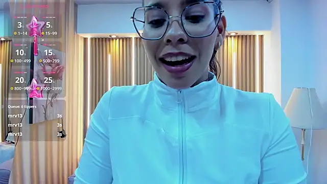Chat XXX en directo de Luna_Millers