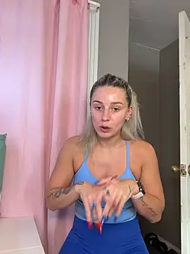 Chat XXX en directo de SalemAlexiss