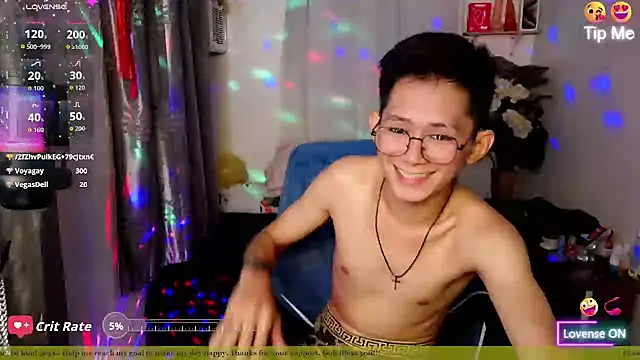 Jemjem69_SkinnyAsianのライブXXXチャット