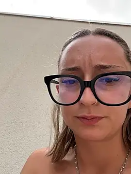 Chat +18 de Lolasecret_ ao vivo