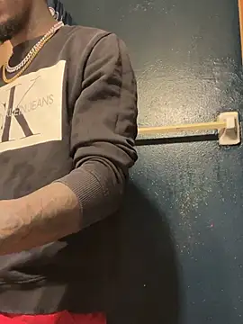Dambaby25's Live XXX Chat