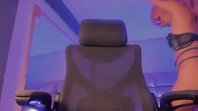 Živý XXX chat MelodyBliss