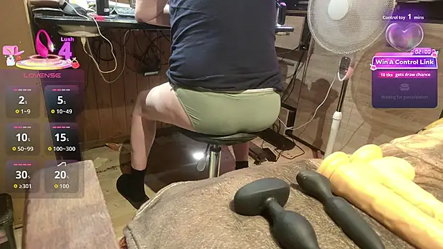 misteryman1956's Live XXX Chat