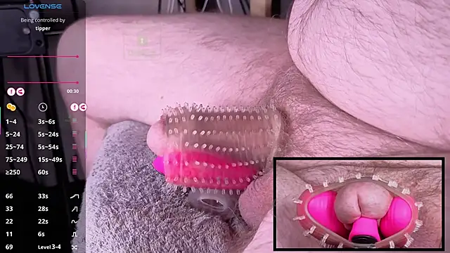 controlmytoys élő XXX-chatje