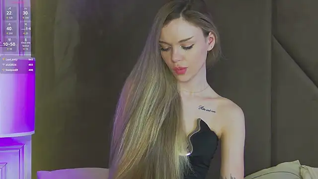 MarilynNova's Live XXX Chat