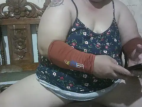Živý XXX chat bigmommaxxx81