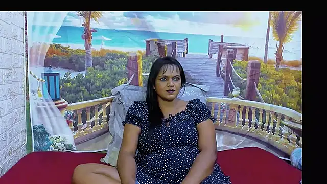 indianswtbella's Live XXX Chat