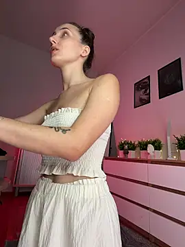 Chat XXX ao vivo de FlexibleDoll_