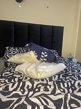 Ebony_Warlock_ Live XXX Chat
