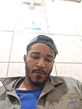 Chat +18 de roariel ao vivo