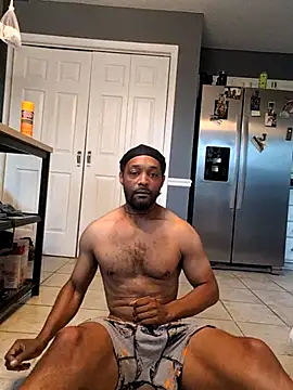 Chat XXX Live TheGoldenBoldy321