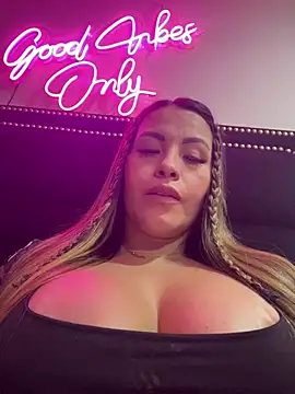 sexyyykloee: απευθείας συνομιλία ΧΧΧ
