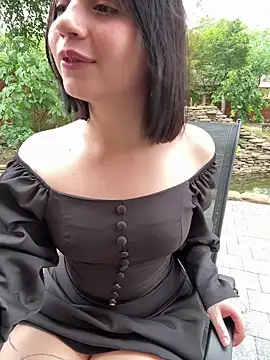 Chat XXX en directo de YourLittleDevil