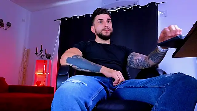 Chat XXX Live MightyAaron66