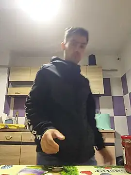 andreiiiii2025 现场XXX聊天