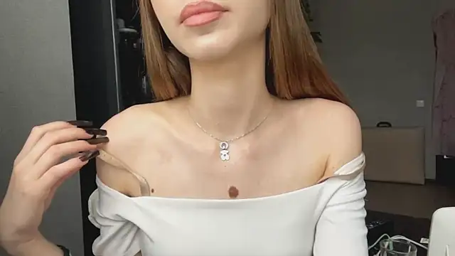 MarryTurnier's Live XXX Chat