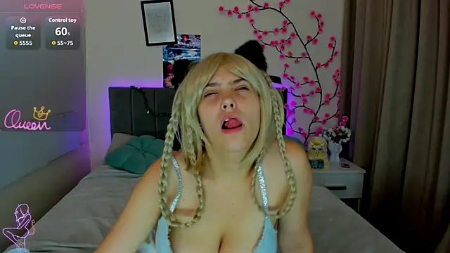 Chat XXX ao vivo de DellaRows