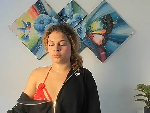 Michellblue Chat XXX live