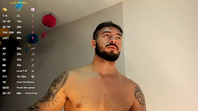 צ'אט XXX בשידור חי של MarkWalker__