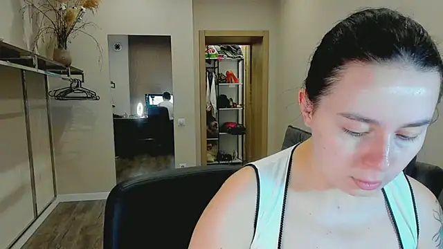 Chat +18 de Di_na_Bell ao vivo