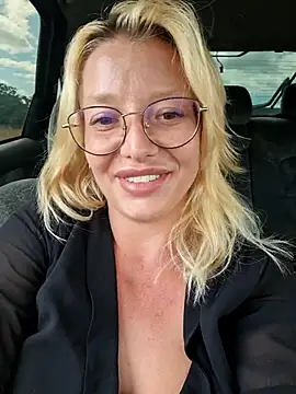 Eleanor_Dream – Naživo XXX chat