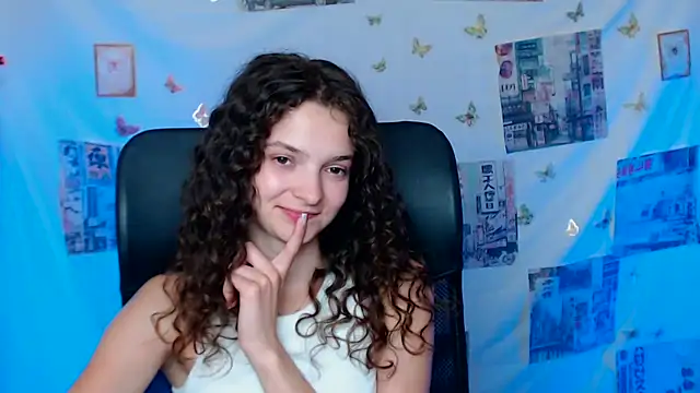 Chat +18 de _SusieSu_ ao vivo