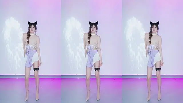 DY-002 Adlı Modelin Canlı XXX Sohbeti