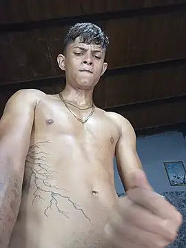 God_Eros_23cmn Webbikameraesitys