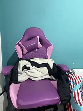 April_Becker Live XXX-Chat