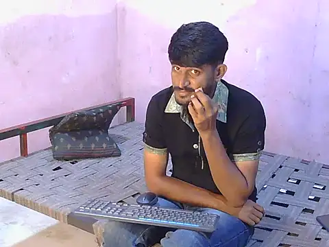 HotXKrish XXX чат на живо