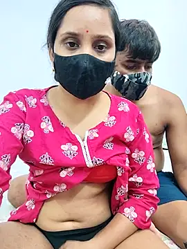 Your___Riya 即時 XXX 聊天